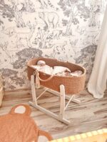 Kosz Mojżesza latte z materacem + stojak - obrazek 5