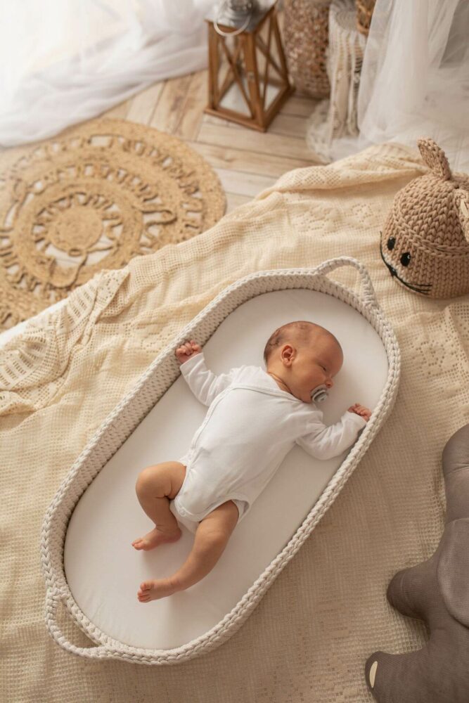 Przewijak z materacem dla niemowląt naturalny