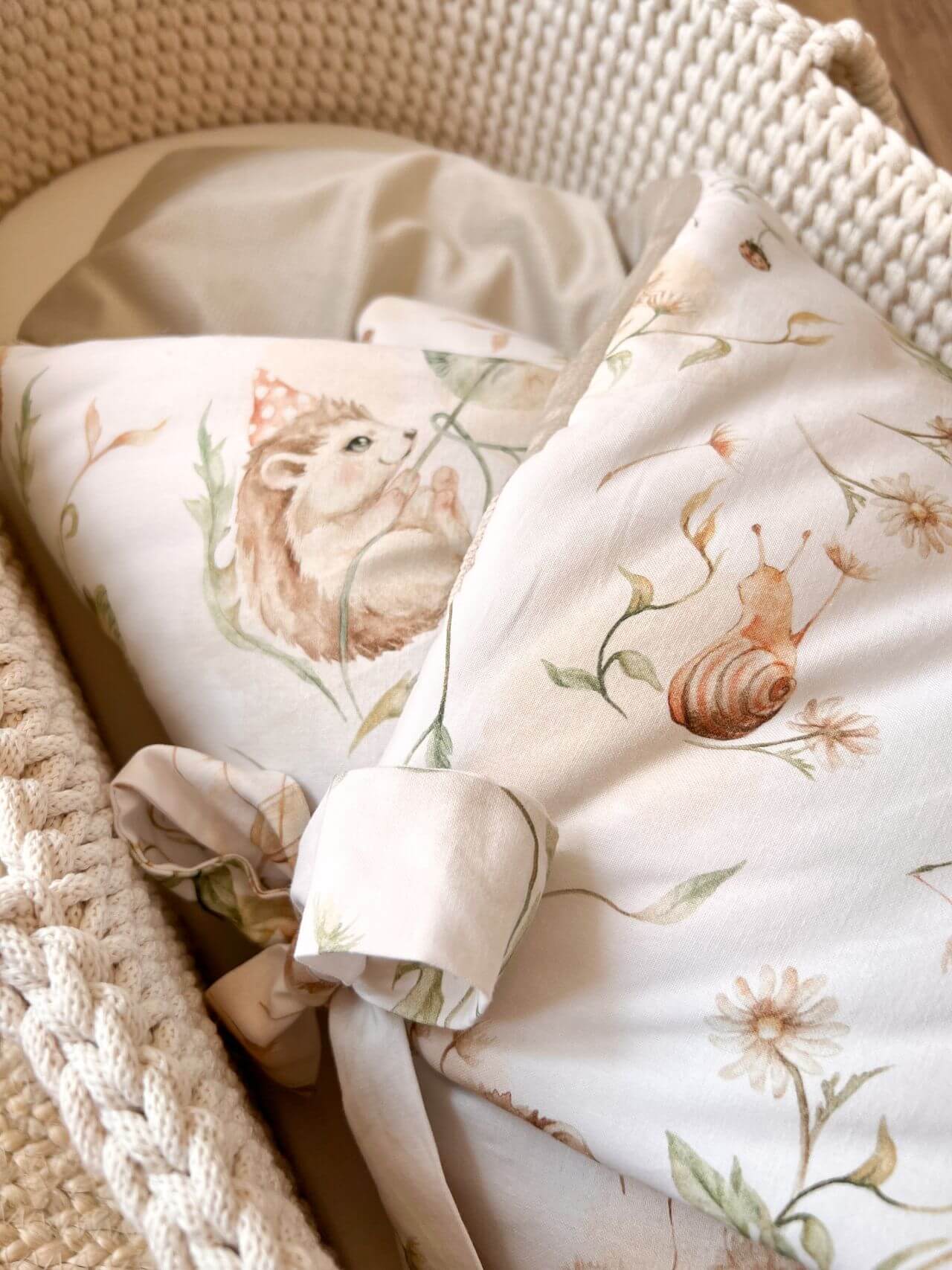 rozek jezyki i dmuchawce z jasnym bezem 1 Rożek niemowlęcy jeżyki i dmuchawce - jasny beż - obrazek 2