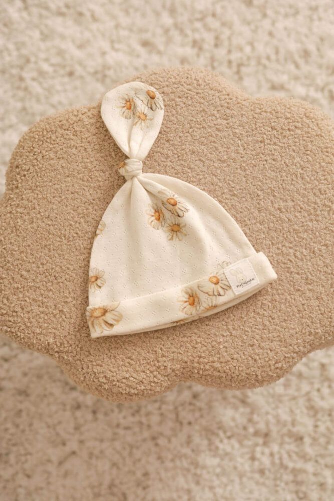 Berretto traforato per bambini e neonati margherite