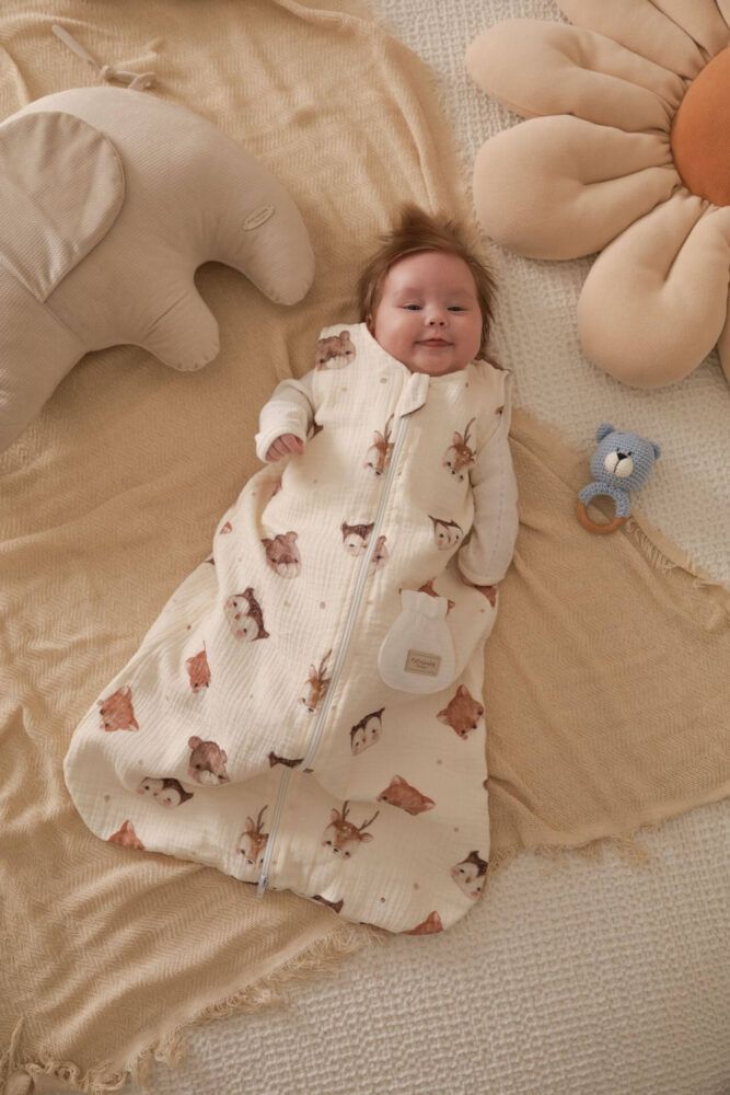 Letni muślinowy śpiworek dla niemowląt leśni przyjaciele
