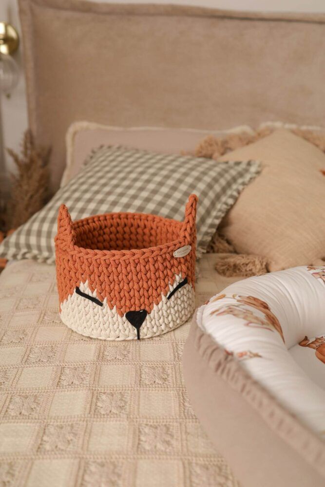 Koszyczek organizer do pokoju dziecięcego ręcznie pleciony - Lisek