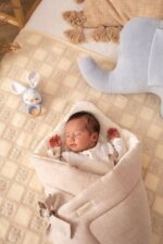 Rożek niemowlęcy lniano muślinowy w jodełkę piaskowy beż - obrazek 5