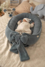 Kokon niemowlęcy premium baranek – old blue (+ materac i prześcieradło) - obrazek 2