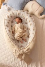 Premium Baby-Elefantenkokon – Natur (+ Matratze und Laken)