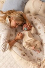 Premium-Babykokon-Elefanten – Natur (inkl. Matratze und Laken) – Bild 5