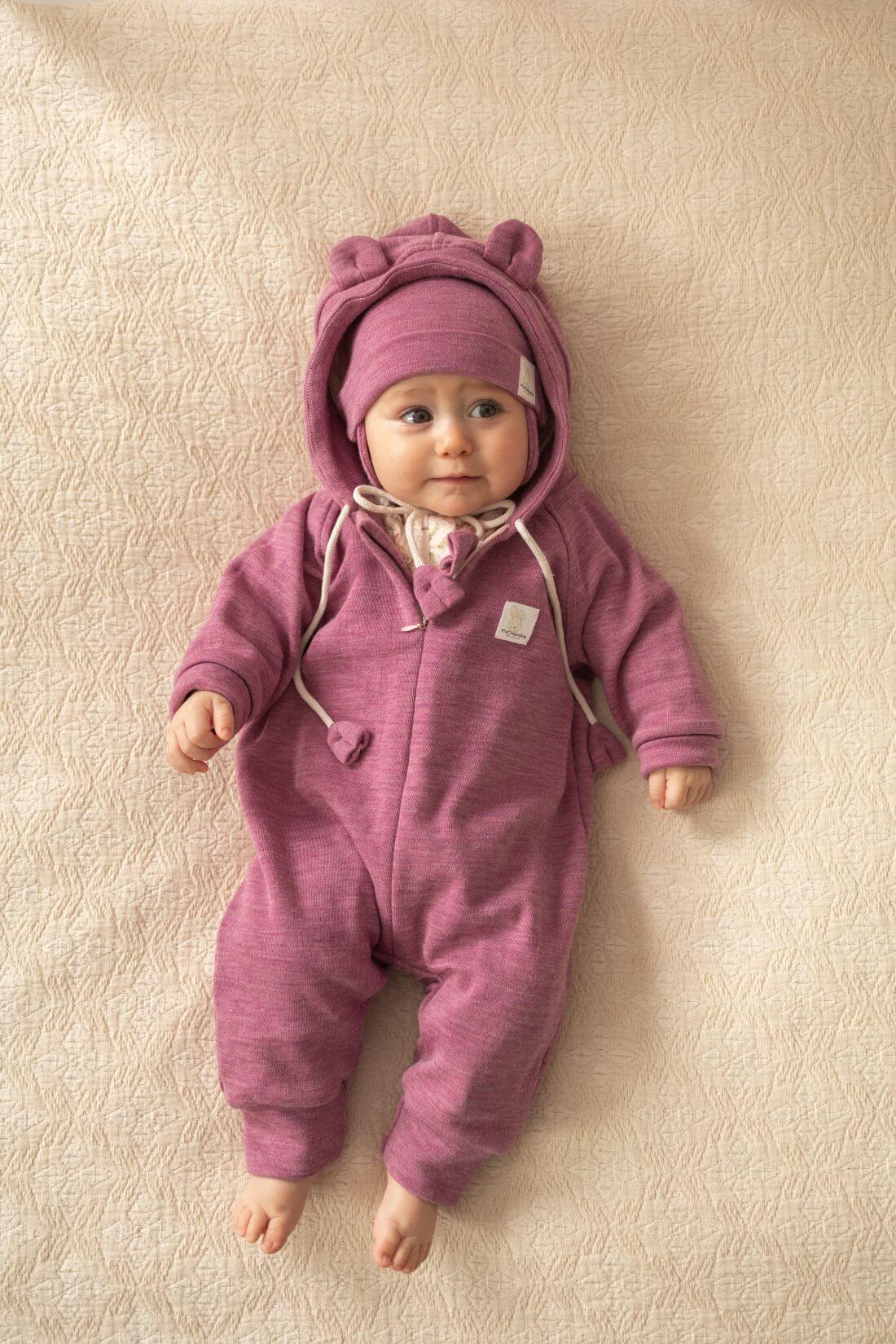 kombinezon wiosenno letni welna merino wrzosowy roz Kombinezon niemowlęcy z Wełny Merino wiosenno-letni wrzosowy róż - obrazek 1