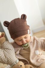 Czapeczka wełna merino całoroczna dla dzieci i niemowląt - czekolada - obrazek 2