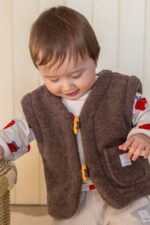 Kamizelka dziecięca z wełny merino czekolada - obrazek 3