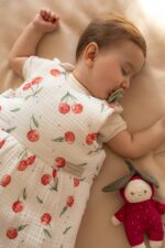 Śpiworek muślinowy premium do spania Słoneczne owocki - wisienki - obrazek 4